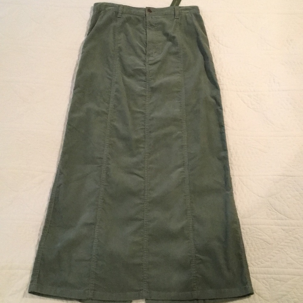 Eddie Bauer sage green corduroy skirt